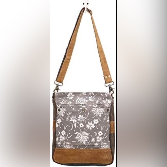 Myra Blossom Shoulder Crossbody Bag - Picture 1 of 13